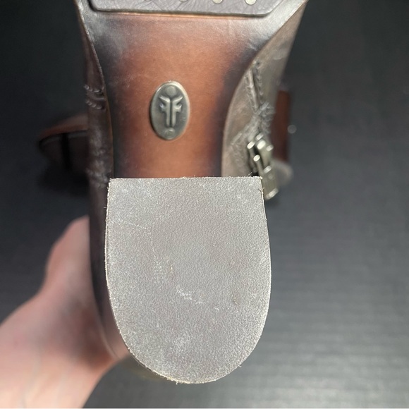 Frye Parker D Ring Short Charcoal 6M LIKE NEW! PRICE FIRM - Picture 10 of 16